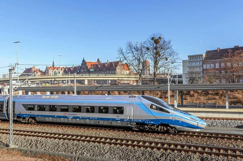 Czas lotu Kraków–Gdańsk