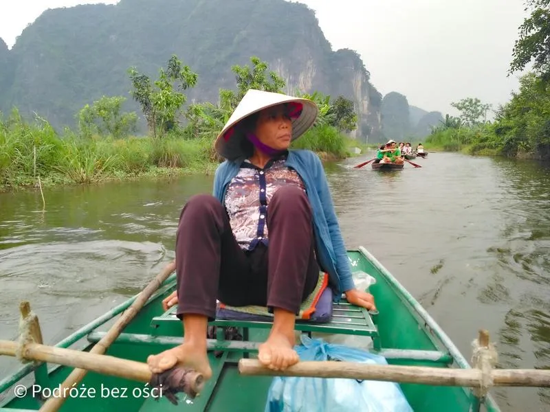 Czas lotu Polska Wietnam