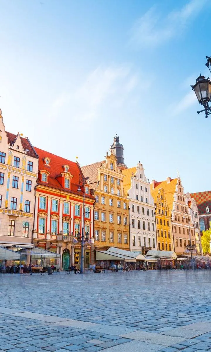 Czas lotu Wrocław Larnaka