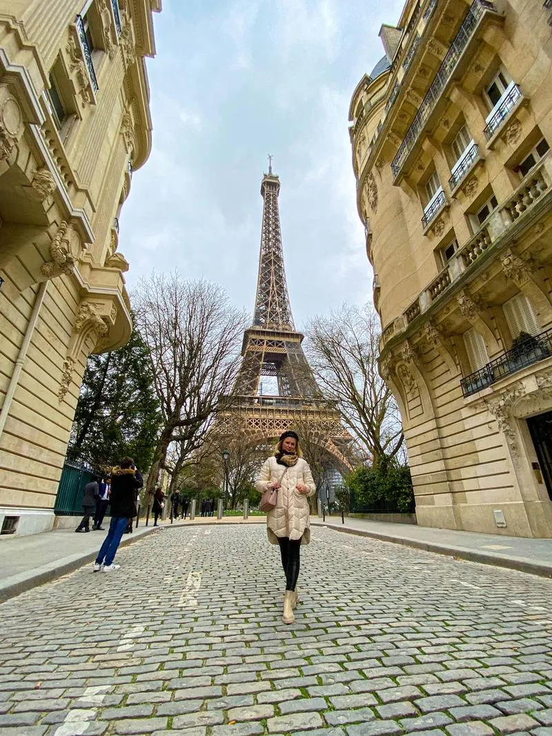 Czas lotu z Polski do Paryża