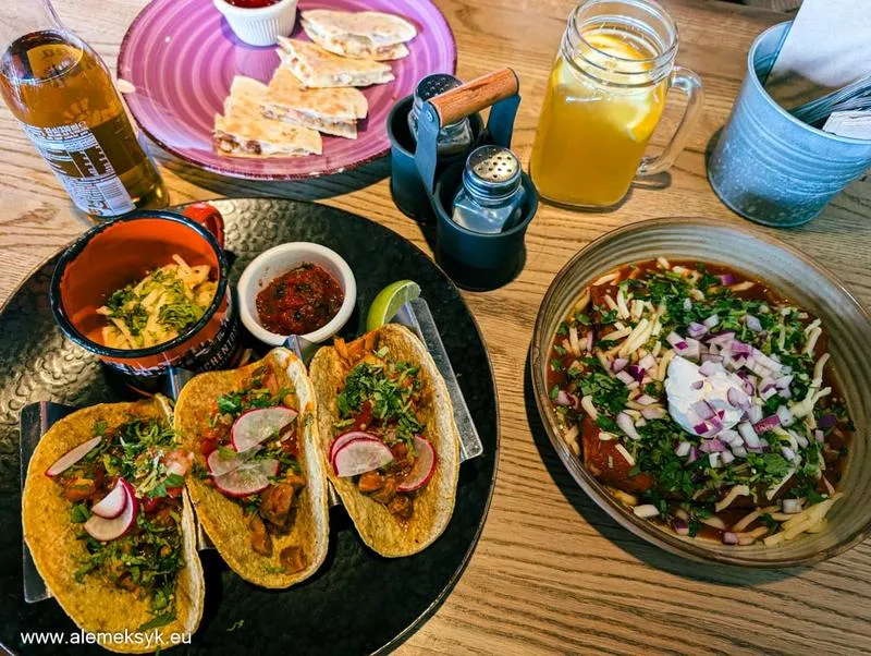 Lot bezpośredni z Warszawy do Meksyku