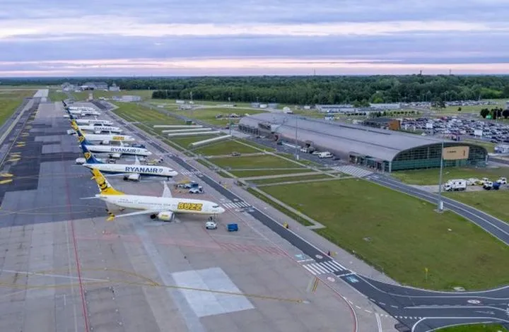 Transfer z lotniska Modlin do centrum